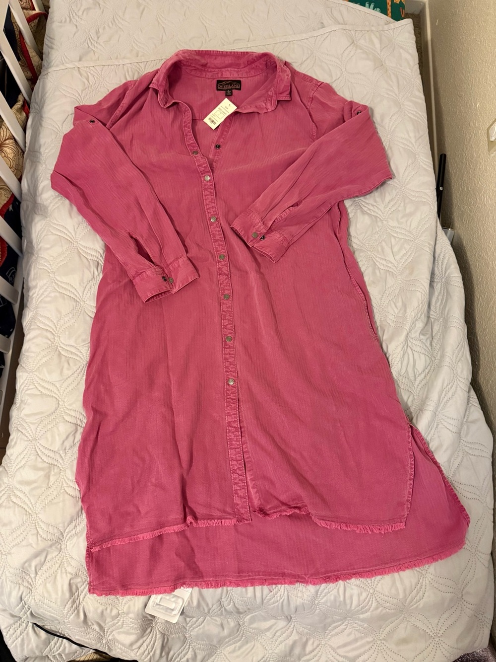 Overland Carly Lyocell Fray Hem Tunic Dress Womens Large Magenta‎ Snap Front NWT